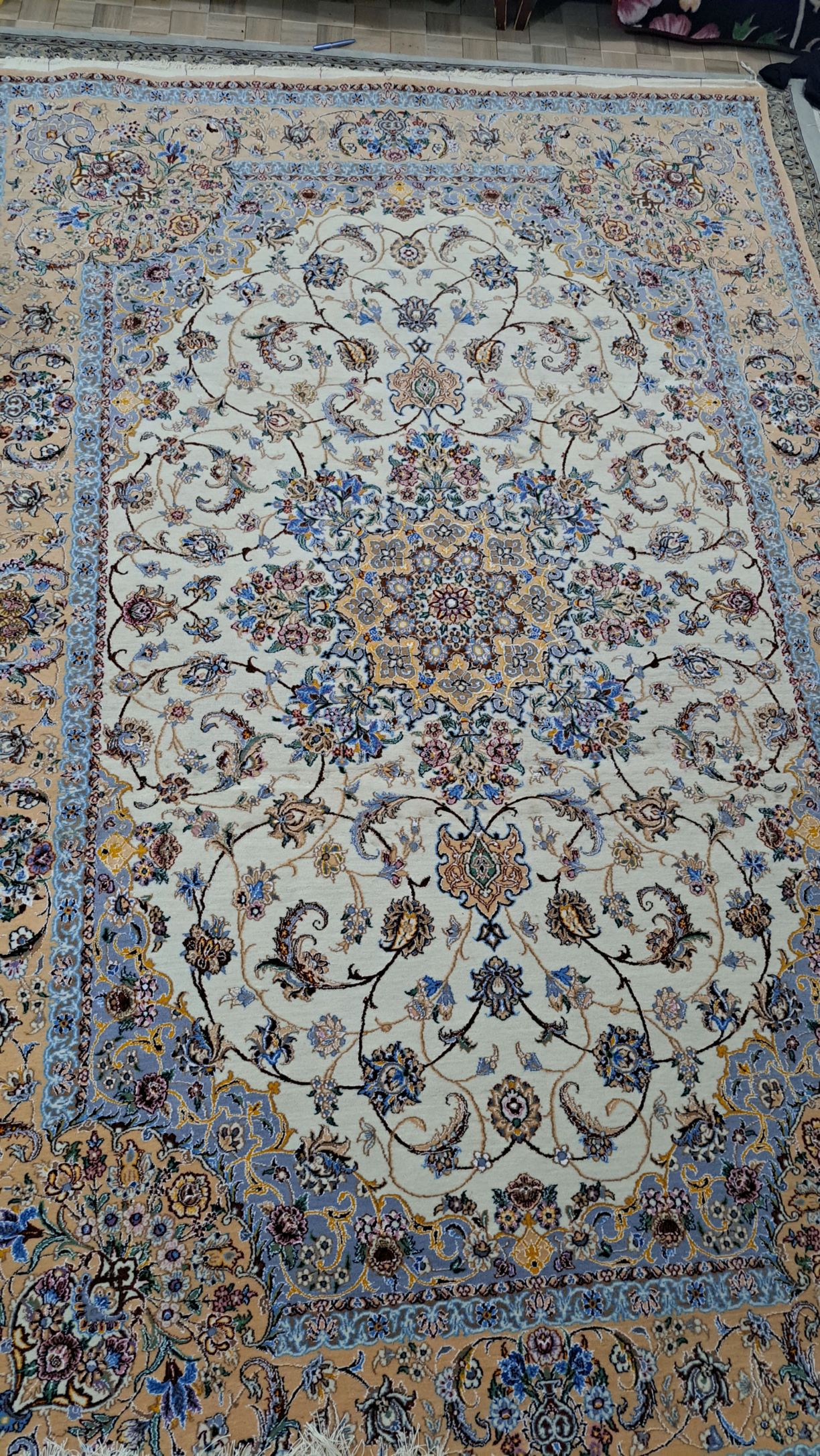 فرش دستباف نایین